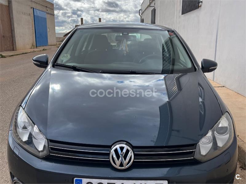 VOLKSWAGEN Golf 2.0 TDI DPF Advance