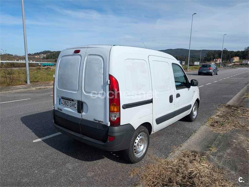 RENAULT Kangoo