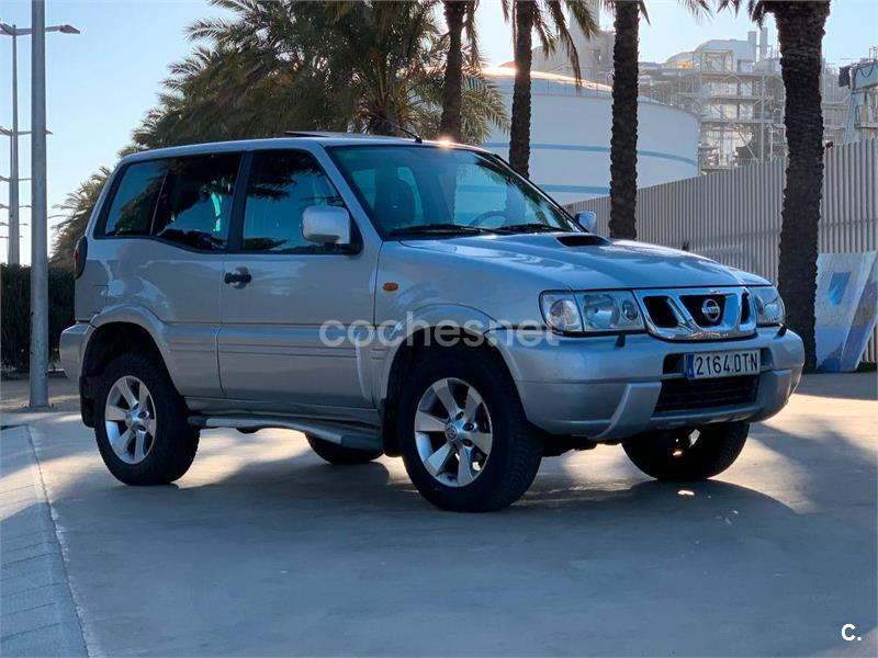 NISSAN Terrano II