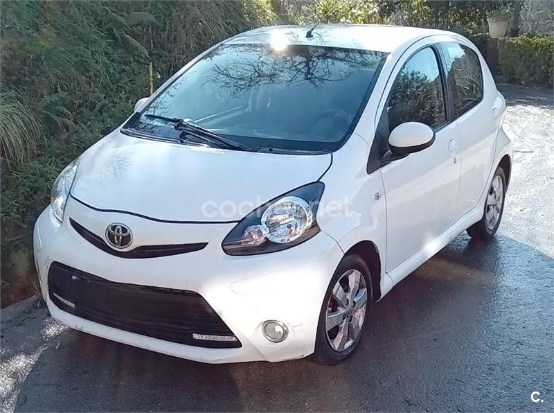 TOYOTA Aygo