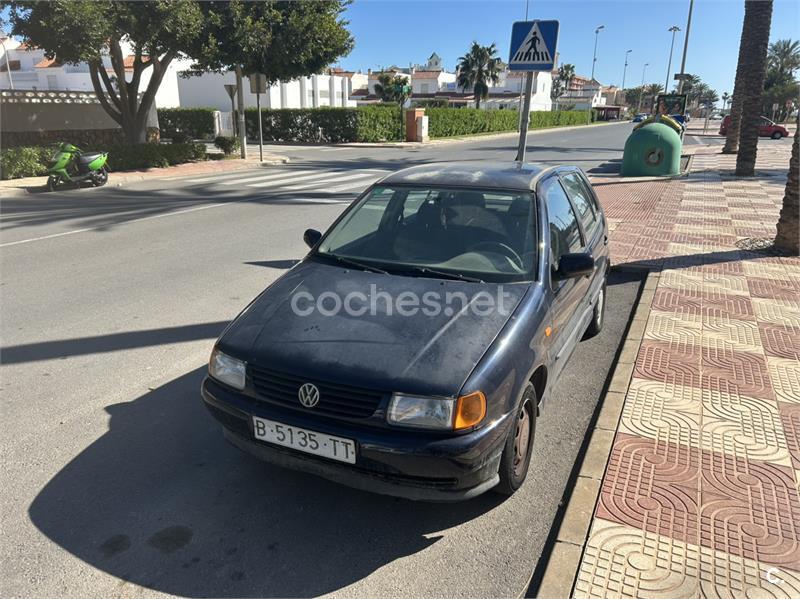 VOLKSWAGEN Polo 1.4