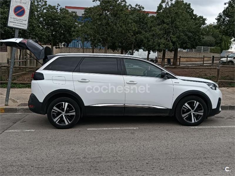 PEUGEOT 5008 GTLine 2.0L BlueHDi SS
