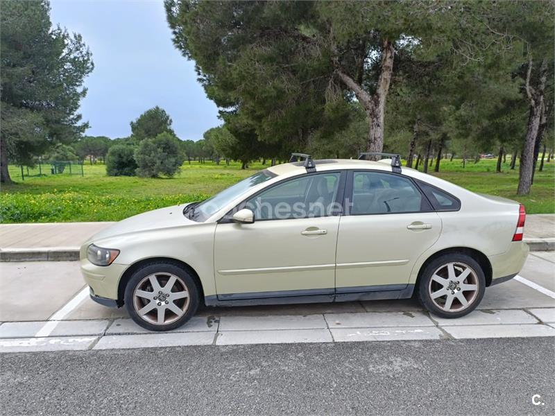 VOLVO S40 1.8 Momentum