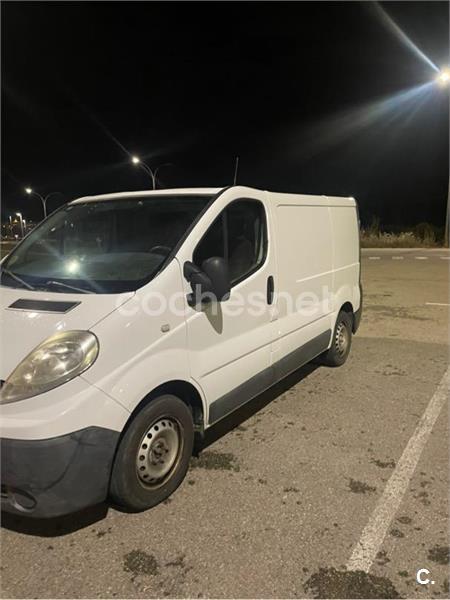 RENAULT Trafic