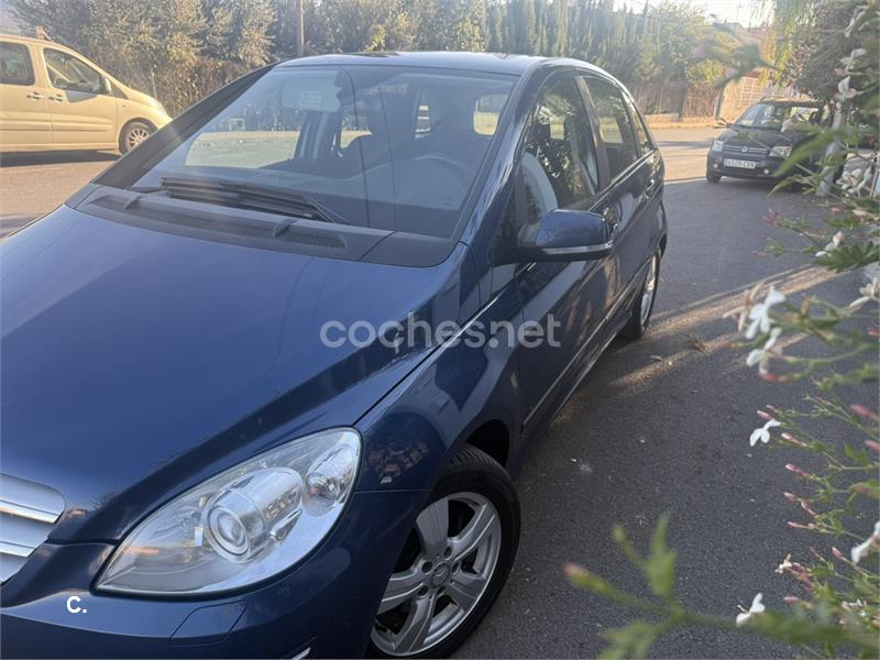 MERCEDES-BENZ Clase B B 200 CDI BlueEFFICIENCY