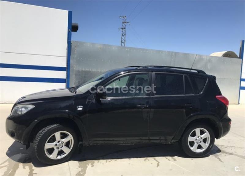 TOYOTA Rav4 2.2 D4D Premium Cross Sport
