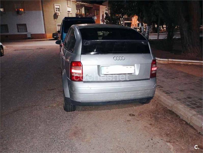 AUDI A2