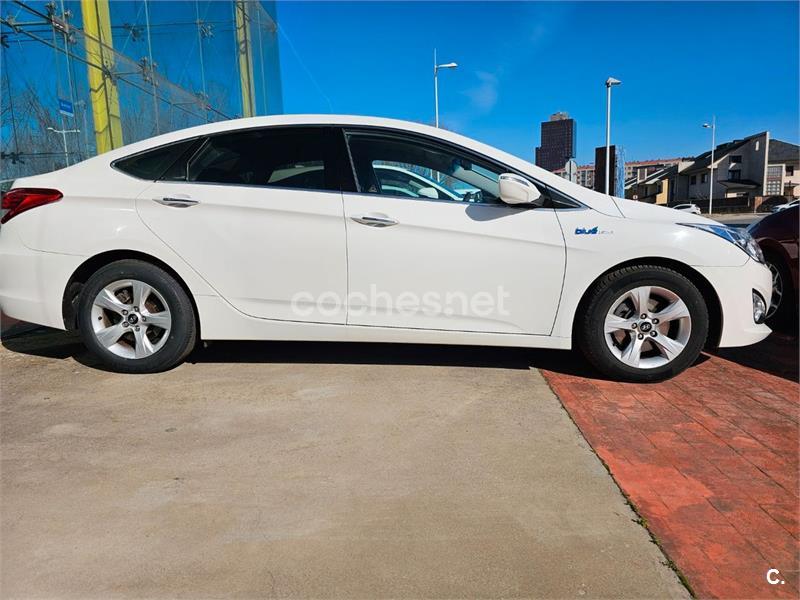 HYUNDAI i40 1.7 CRDi BlueDrive City