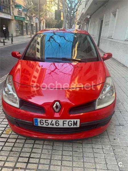 RENAULT Clio III