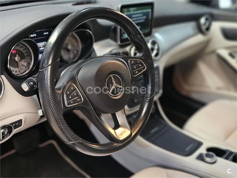 MERCEDES-BENZ Clase CLA CLA 200 CDI