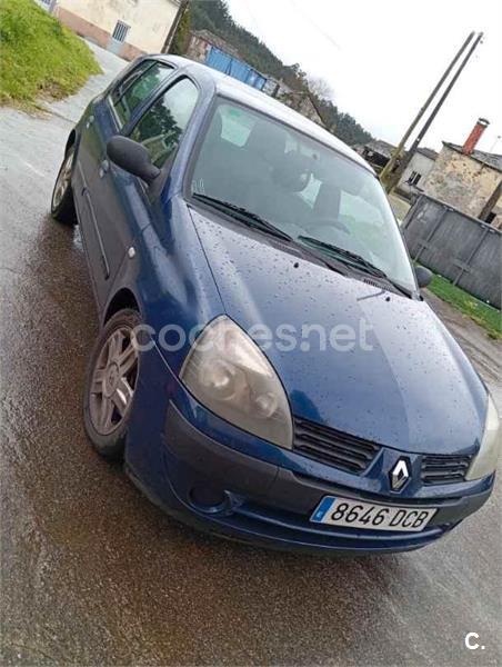 RENAULT Clio