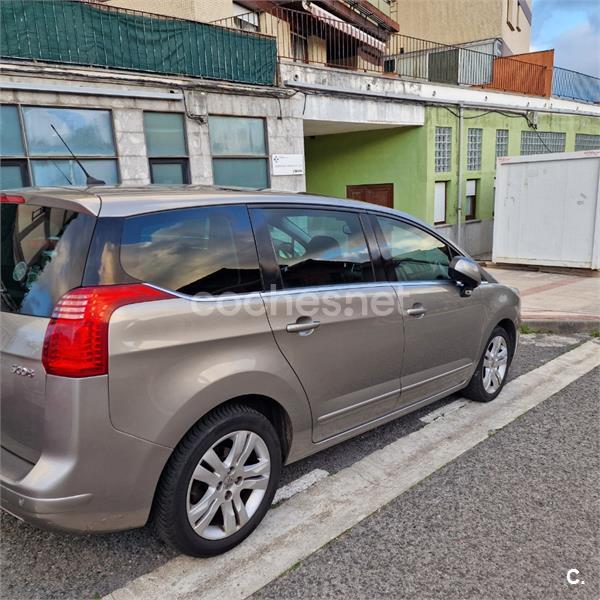 PEUGEOT 5008 Sport Pack 2.0 HDI 150 FAP