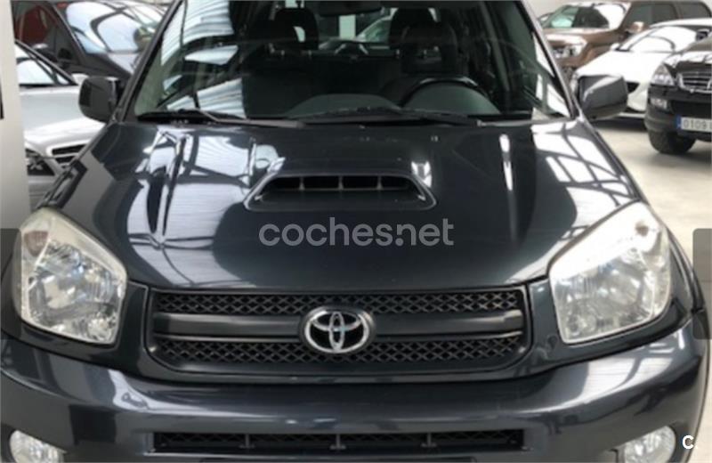 TOYOTA Rav4 2.0 D4D Sol 4X4
