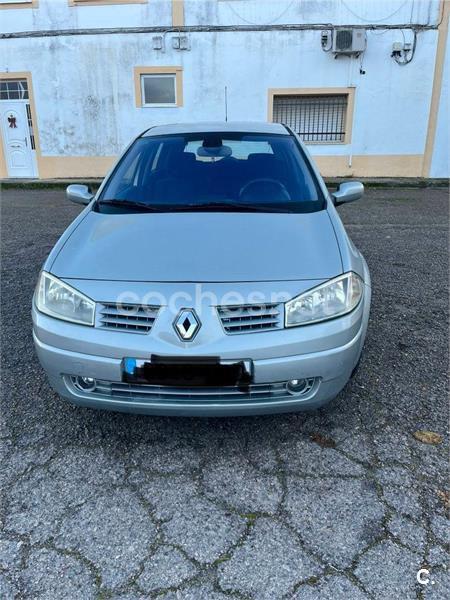 RENAULT Megane