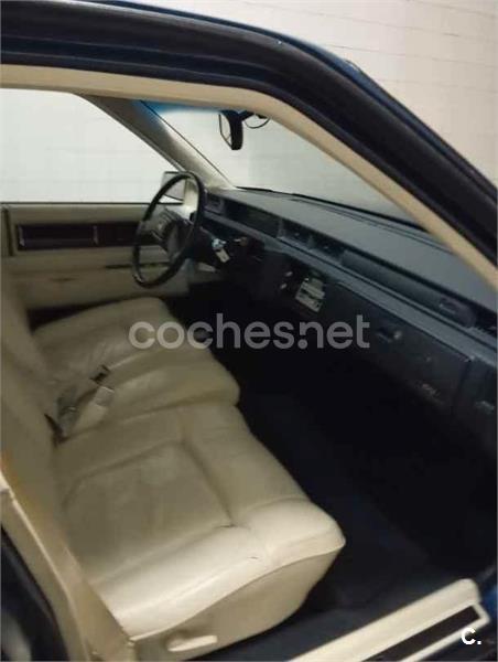 CADILLAC Seville