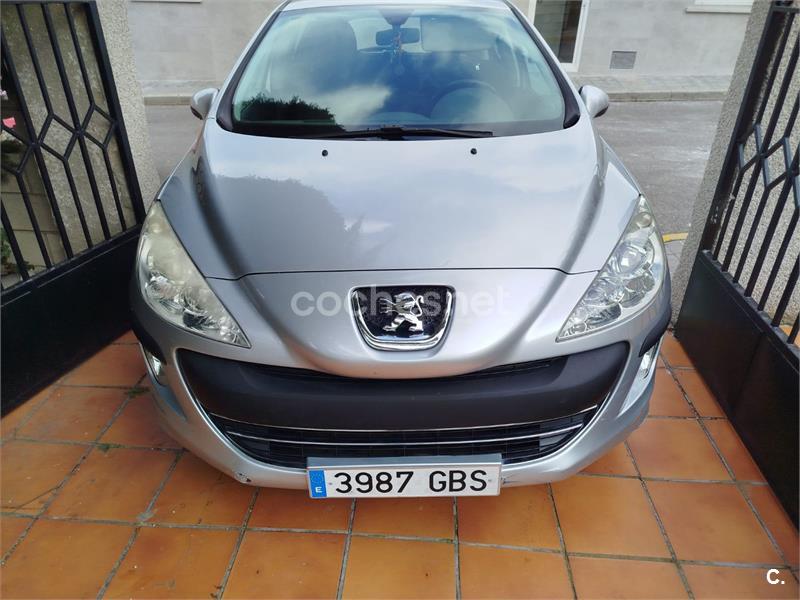 PEUGEOT 308 Confort 1.6 VTi 120