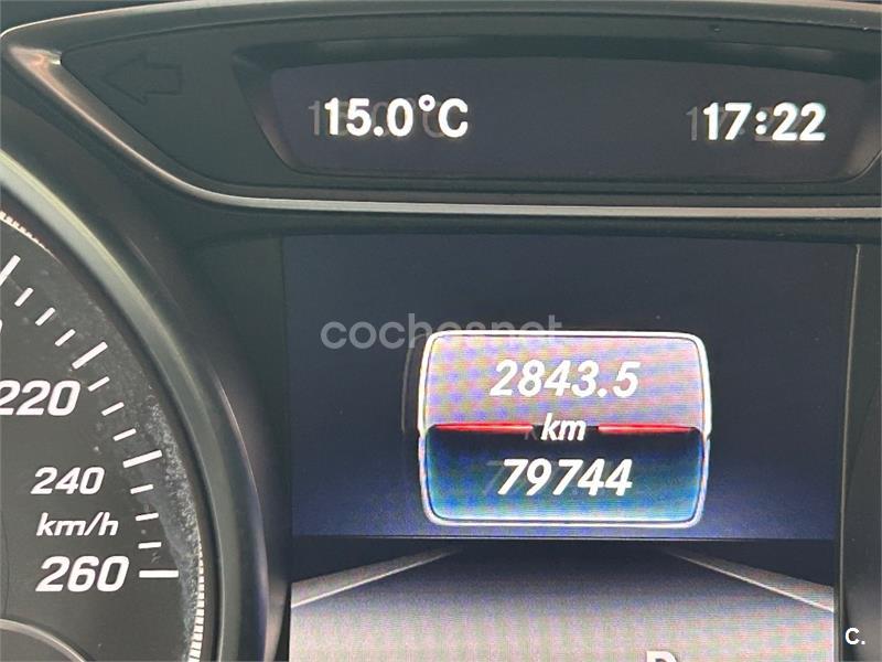 MERCEDES-BENZ GLA GLA 180