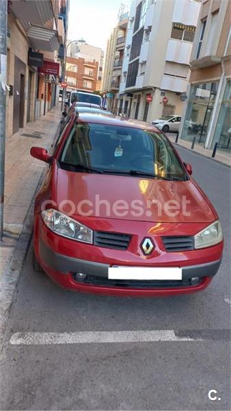 RENAULT Megane