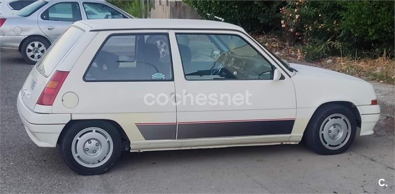 RENAULT R5 SUPERCINCO 1.1 FIVE