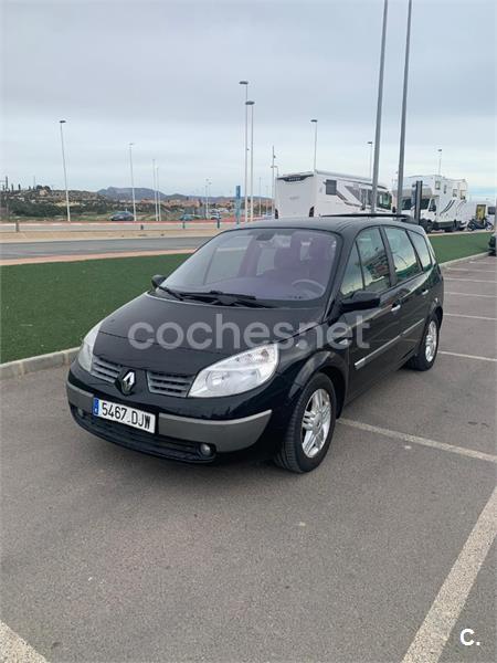 RENAULT Grand Scenic LUXE PRIVILEGE 1.9DCI