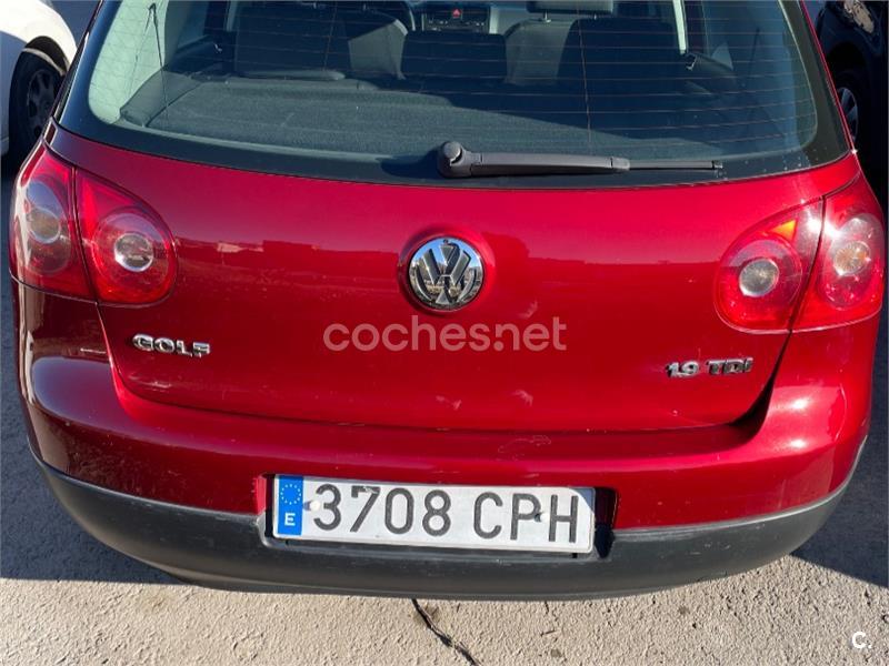 VOLKSWAGEN Golf 1.9 TDI 4Motion Trendline