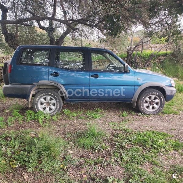 NISSAN Terrano II 2.7 TDi Comfort