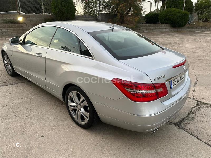 MERCEDES-BENZ Clase E Coupe E 220 CDI Blue Efficiency Elegance