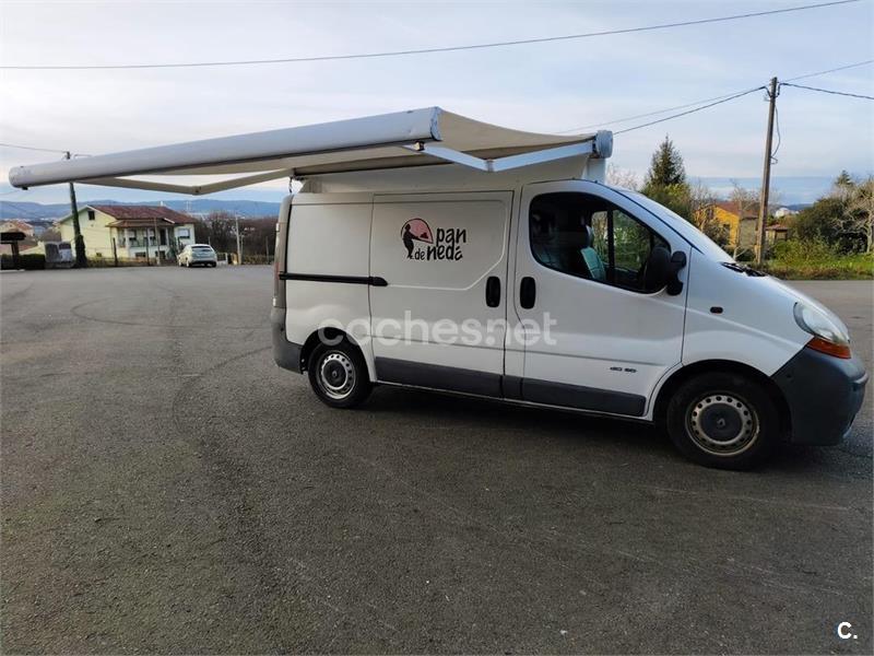 RENAULT Trafic