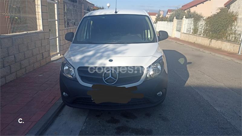 MERCEDES-BENZ Citan 109 CDI Tourer Select Largo