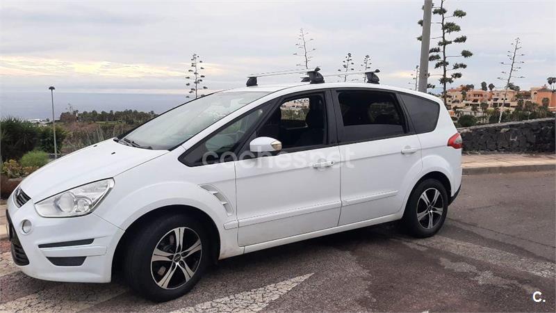 FORD SMAX