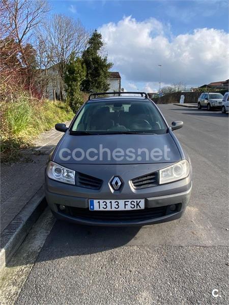 RENAULT Megane