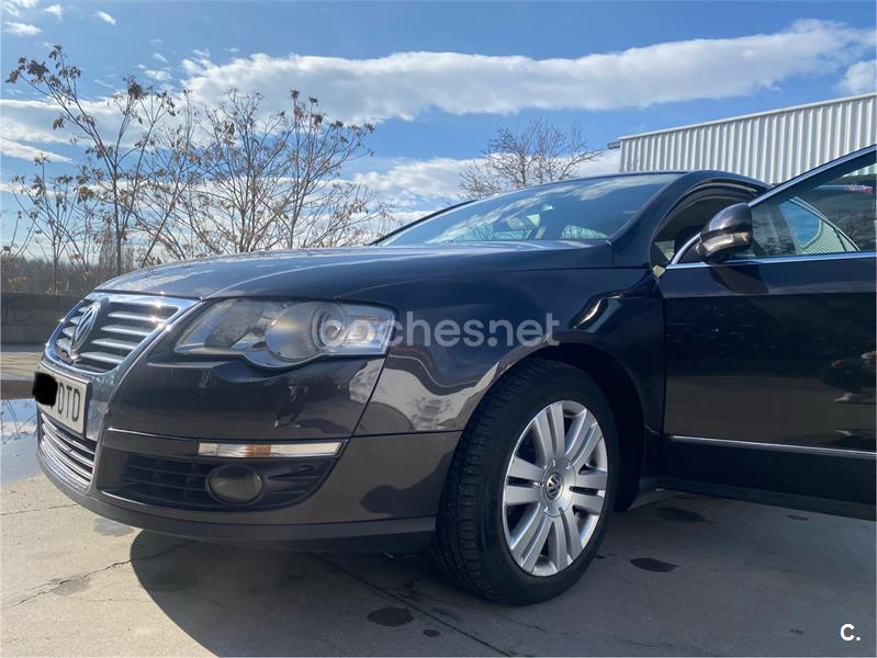 VOLKSWAGEN Passat 2.0 TDI DPF Highline