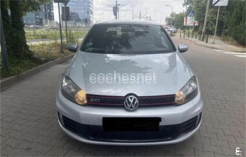 VOLKSWAGEN Golf 2.0 TSI GTI