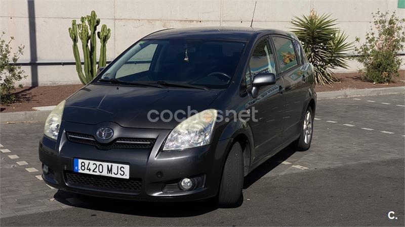 TOYOTA Corolla Verso 2.2 D4D Sol