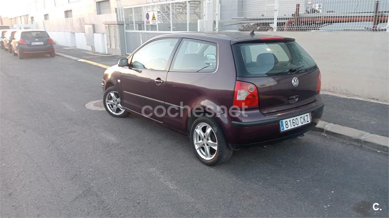 VOLKSWAGEN Polo 1.2 Conceptline