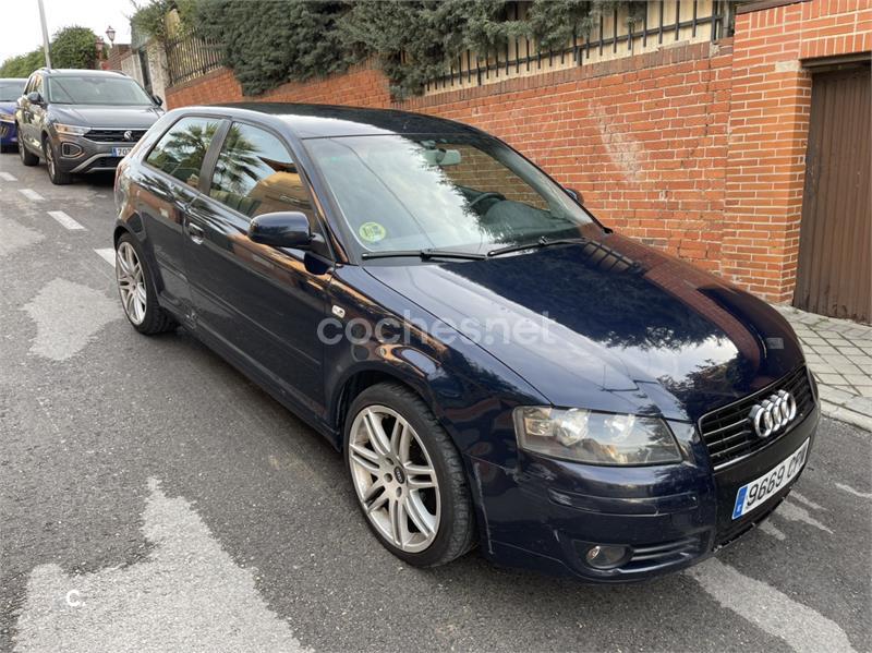 AUDI A3 2.0 FSI AMBITION