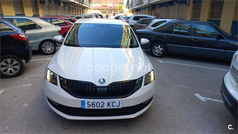 SKODA Octavia 1.6 TDI Active