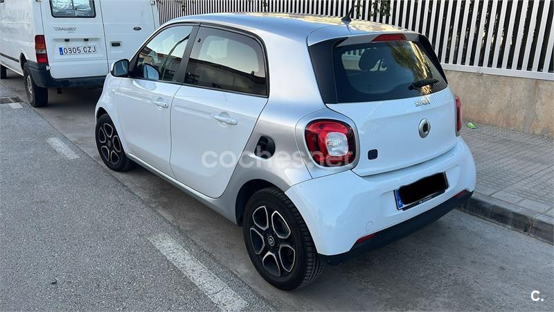 SMART forfour 60kW81CV EQ