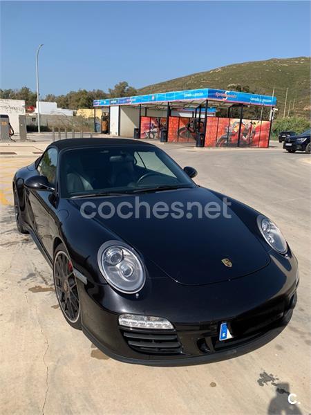 PORSCHE 911 Carrera GTS Cabrio