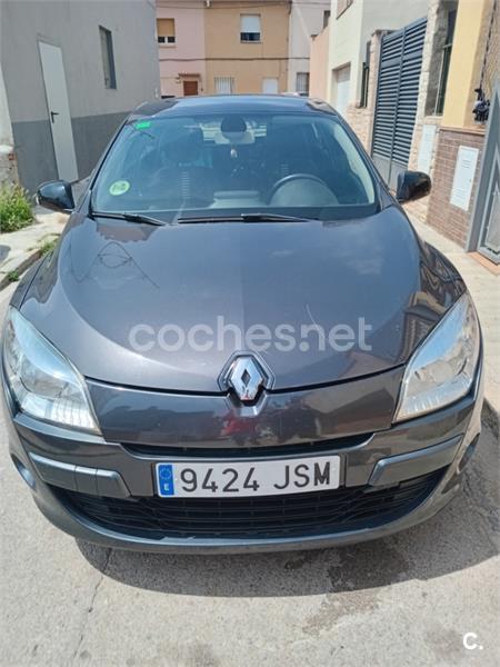 RENAULT Megane Dynamique dCi 110 Autom. EDC eco2 E5