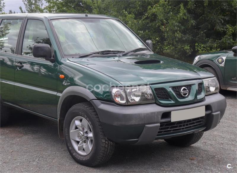 NISSAN Terrano II
