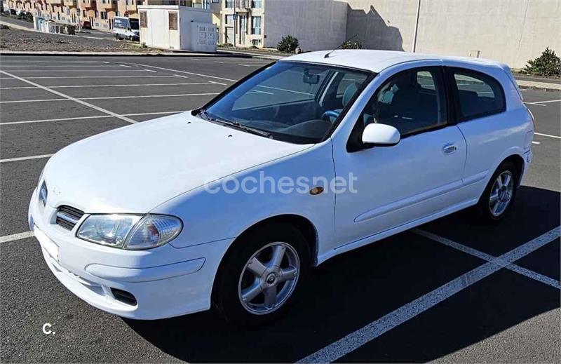 NISSAN Almera