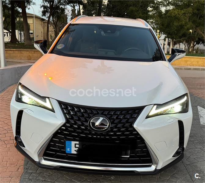 LEXUS UX 2.0 250h Premium