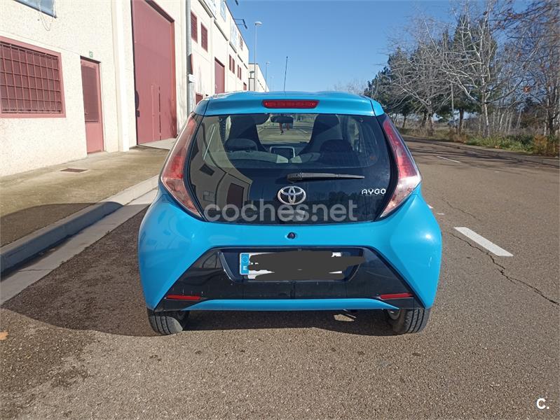 TOYOTA Aygo 1.0 70 xplay