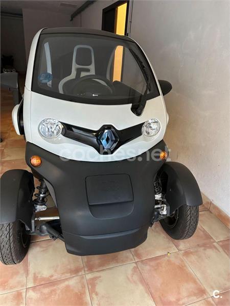 RENAULT Twizy