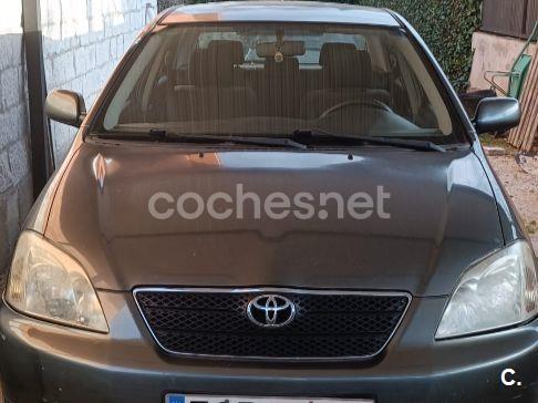 TOYOTA Corolla 2.0 D4D Linea Sol