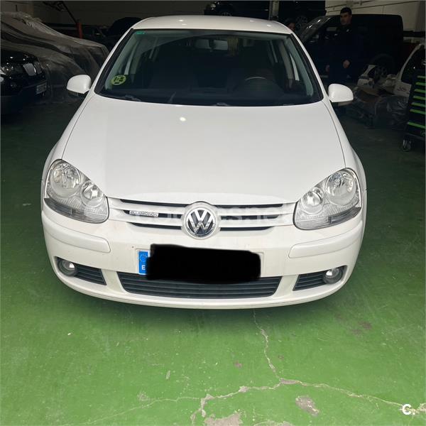 VOLKSWAGEN Golf 1.9 TDI Bluemotion Highline