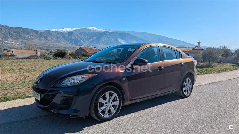 MAZDA Mazda3