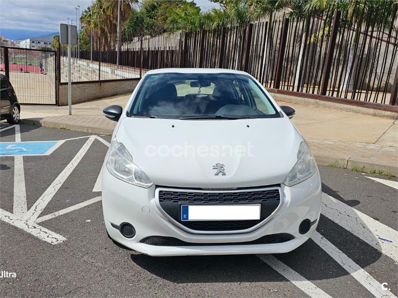 PEUGEOT 208 ACCESS 1.2 VTi 82