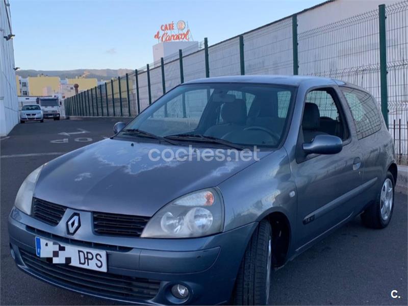 RENAULT Clio Pack Dynamique 1.4 16v